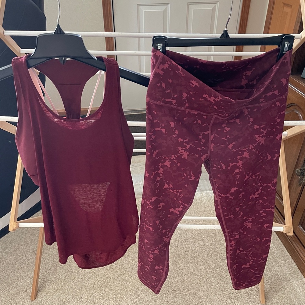 Fabletics Maroon PowerHold Set